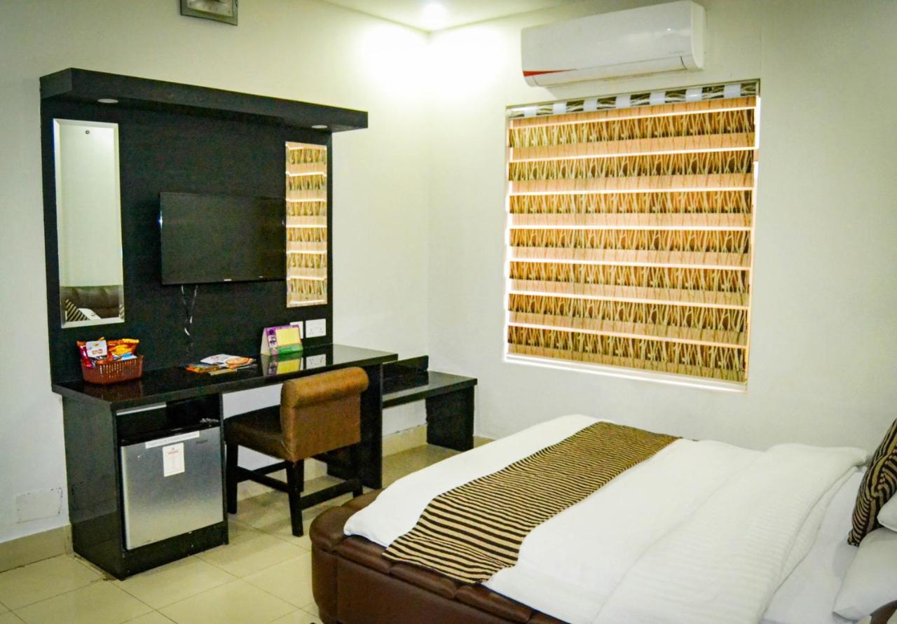 Hotel Akbar International Ραβαλπίντι Εξωτερικό φωτογραφία